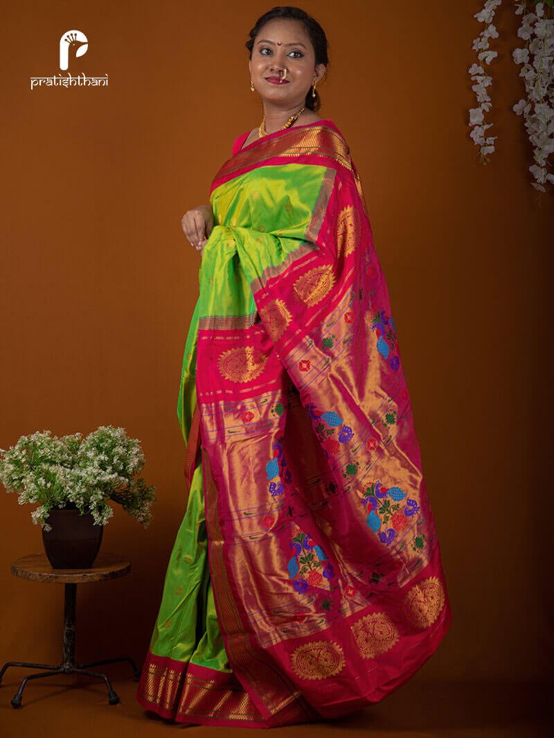 Parrot Green Handloom Silk Saree With Copper Zari