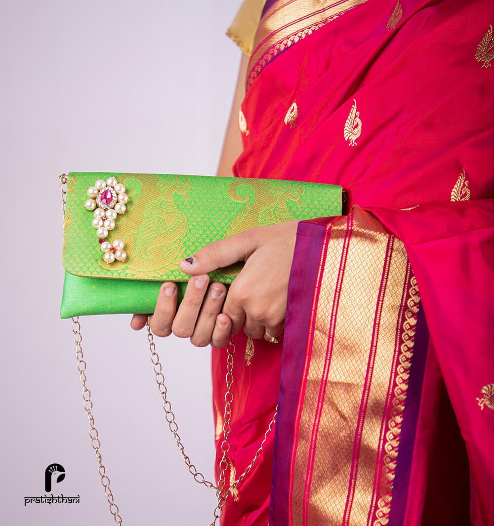 Designer Paithani Purses at Rs 1250/piece | Paithani Bag in Aurangabad |  ID: 14581256712