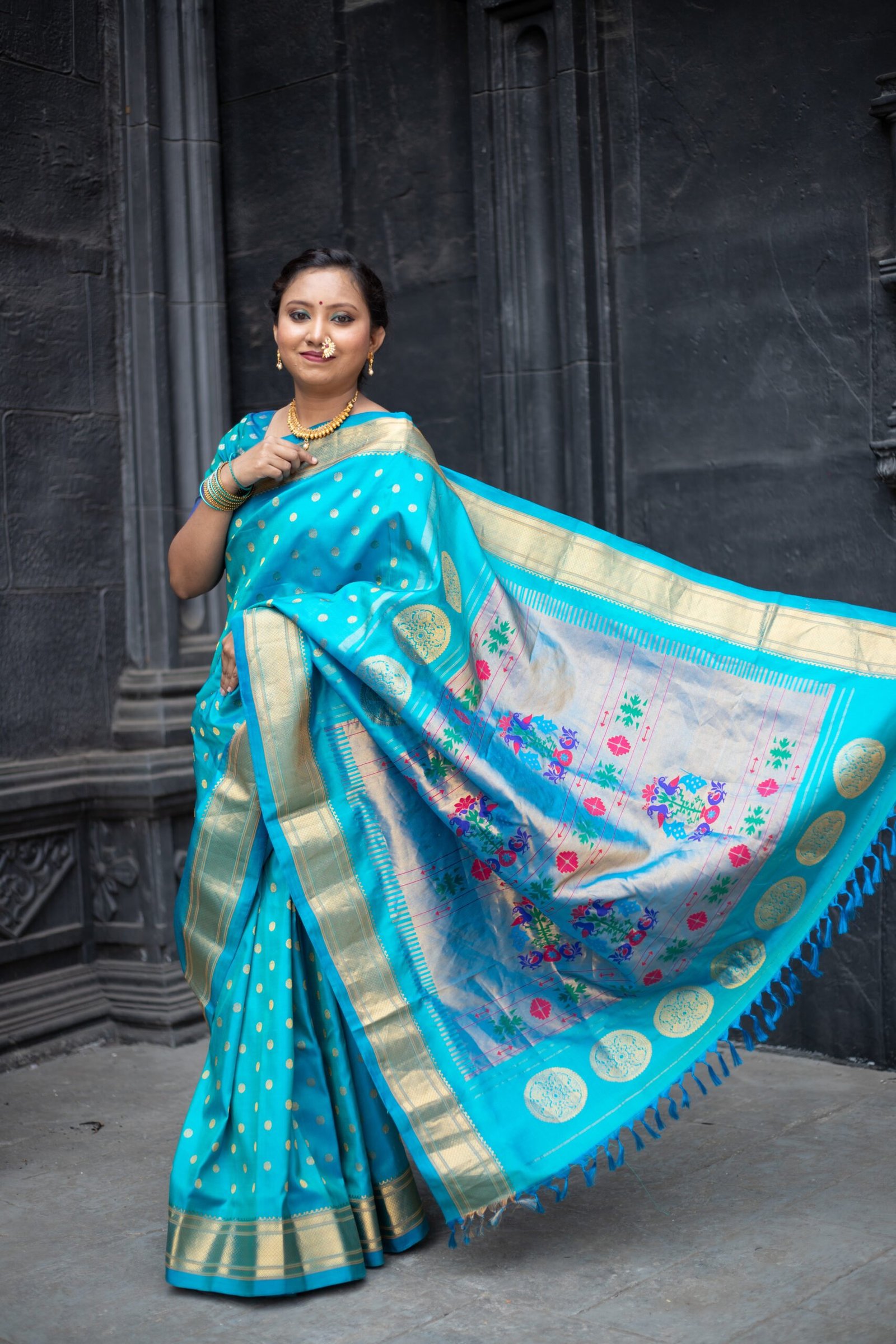 6 Different Varieties of Maharashtrian Sarees with Names and Images