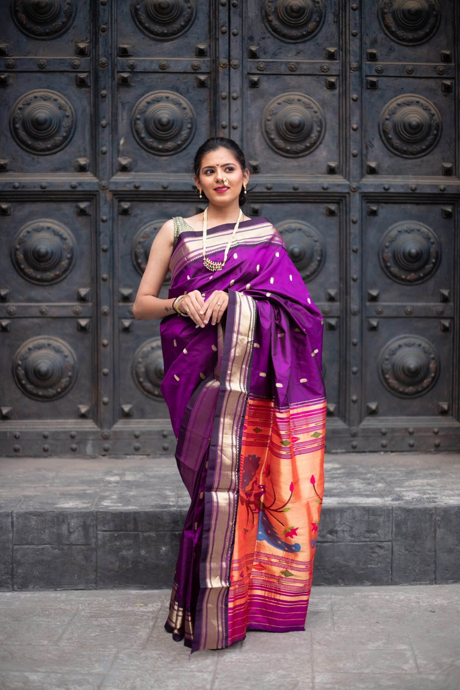 Buy RHONNIUM Self Design Paithani Pure Silk Green Sarees Online @ Best  Price In India | Flipkart.com