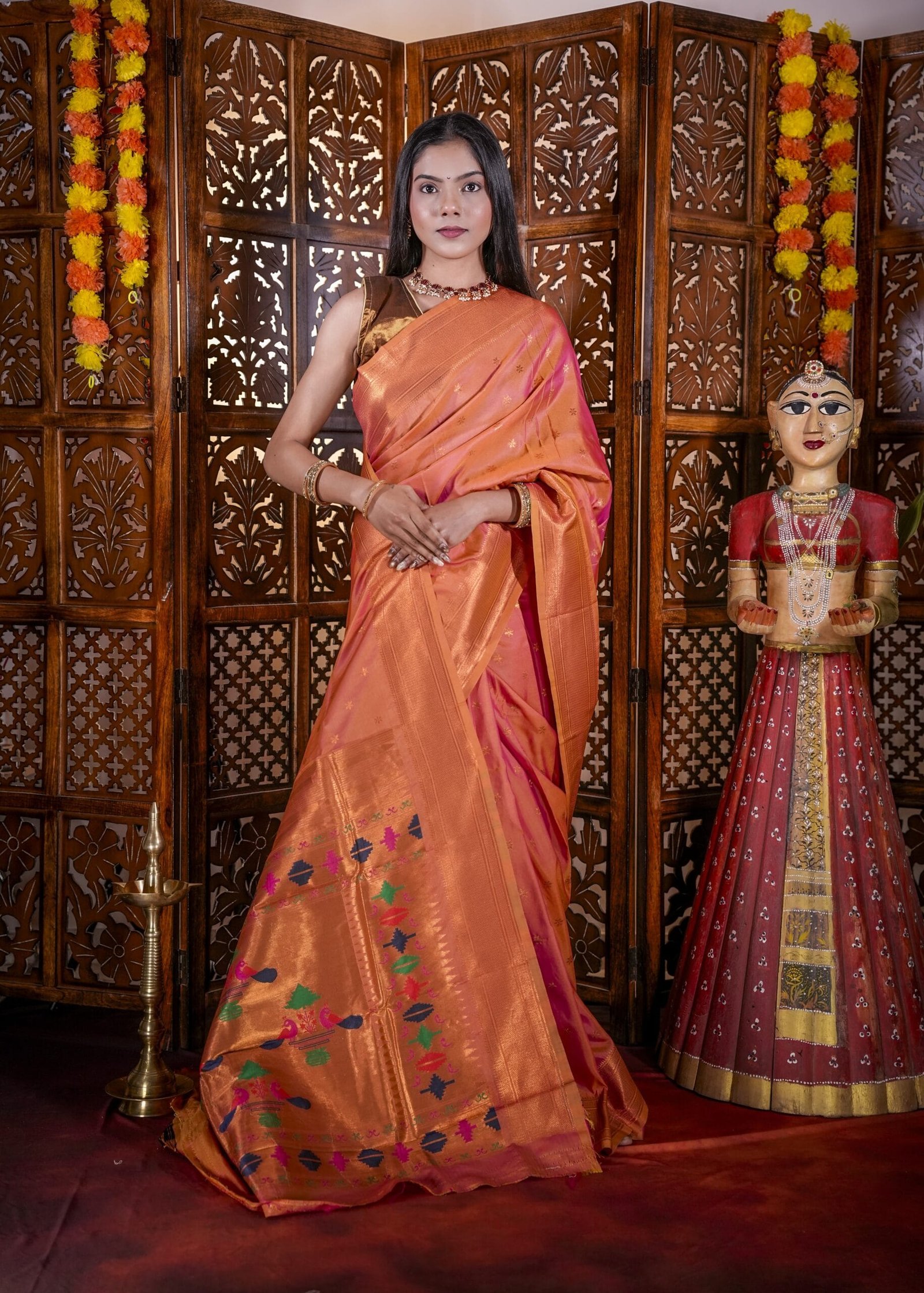 Yeola Pitch Star Paithani