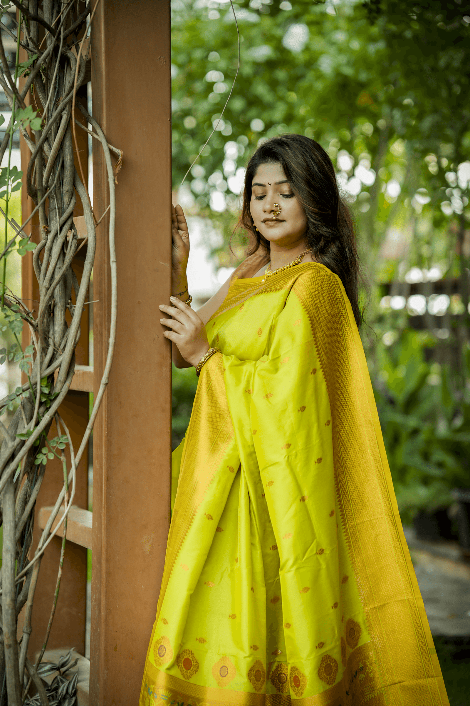 Parrot Green Yeola Style Paithani